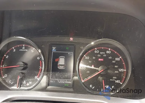 2018 Toyota Rav4 Se z USA, uszkodzony, nr VIN JTMJFREV1JJ743094